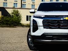 2027 Chevrolet Equinox AWD LT - Photo 6