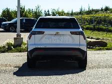 2027 Chevrolet Equinox AWD LT - Photo 13