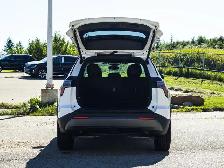 2027 Chevrolet Equinox AWD LT - Photo 16