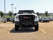 2026 GMC Sierra 1500 AT4X - Photo 3
