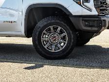 2026 GMC Sierra 1500 AT4X - Photo 11