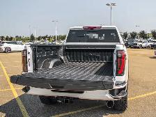 2026 GMC Sierra 3500HD AT4 - Photo 8