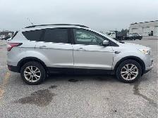 2017 Ford Escape - Photo 4