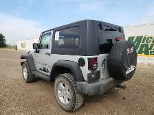 2010 Jeep Wrangler - Photo 3