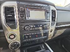 2017 Nissan Titan - Photo 18