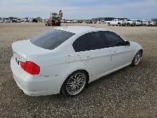 2010 BMW 3 Series - Photo 4