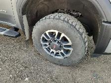 2024 GMC Sierra 2500HD - Photo 25