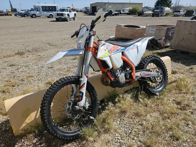 2022 KTM EXC