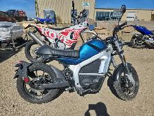 2022 Horwin CR6 - Photo 8