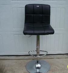 Barstool