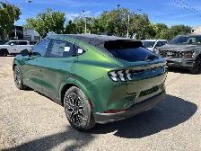 2026 Ford Mustang Mach-E Premium - Photo 21