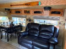 2006 Keystone Hornet 33ft - Photo 6