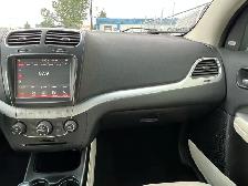 2012 Dodge Journey R/T AWD | Command Start | Heated Seat - Photo 18