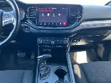 2022 Dodge Durango SXT AWD 7 Passenger | Command Start | Heated - Photo 16