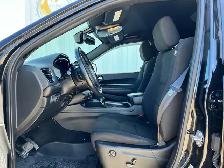 2022 Dodge Durango SXT AWD 7 Passenger | Command Start | Heated - Photo 18