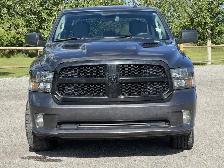 2023 Ram 1500 Classic Express | 5.7L V8 | No Accidents - Photo 10