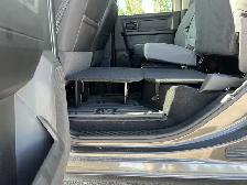 2023 Ram 1500 Classic Express | 5.7L V8 | No Accidents - Photo 19
