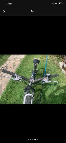 Mountain bike - Photo 2