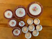 Service de vaisselle classique American Limoges – Triumph – Or 2