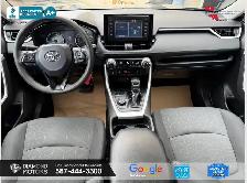 2020 Toyota RAV4 Hybrid LE AWD - Mint Condition - Photo 9