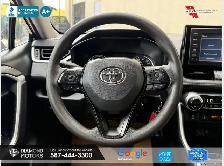 2020 Toyota RAV4 Hybrid LE AWD - Mint Condition - Photo 11