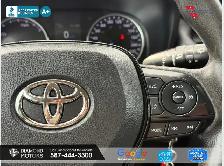 2020 Toyota RAV4 Hybrid LE AWD - Mint Condition - Photo 14