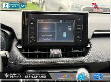 2020 Toyota RAV4 Hybrid LE AWD - Mint Condition - Photo 16