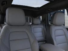 2027 GMC Terrain AWD Elevation - Photo 24