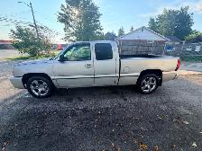 2005 Chevrolet Silverado SS - Photo 6