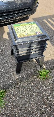 Worm Factory / Composting Worm Bin System - Photo 2