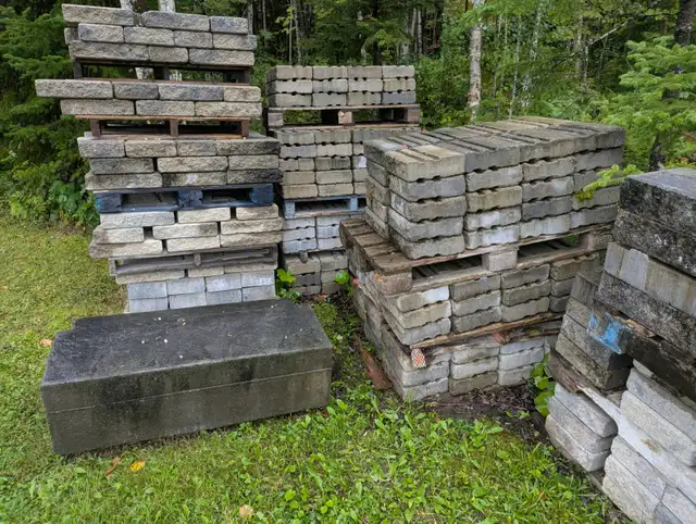 Blocs de béton muret