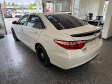 2015 Toyota Camry SE - Photo 5