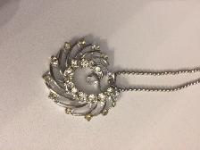 COLLIER BRELOQUE BRILLANTE FINIE ARGENT 3 POUCES DE LARGE $10.00 - Photo 3