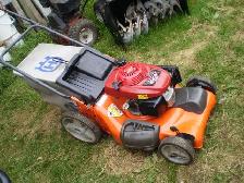 Husqvarna  21inch Self-Propelled gas   Lawnmower. - Photo 4