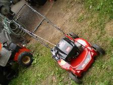 TORO RECYCLER  22inch push gas Lawnmower.