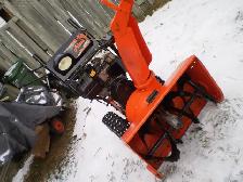 ARIENS 927LE  gas Snowblower 2 Stage