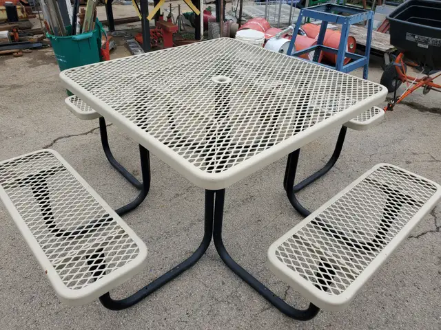 LARGE COMMERCIAL OUTDOOR TABLE/BENCHES (8)