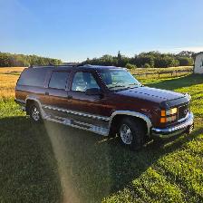 1999 GMC Suburban 2wd - Photo 4