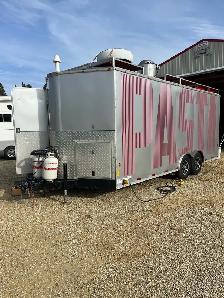 2013 23 ft custom built mobile Kitchen