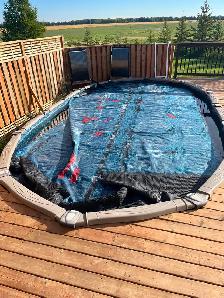 FREE swimming pool and all accessories