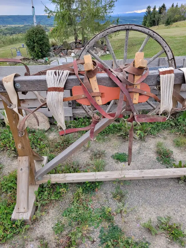 Pack saddle