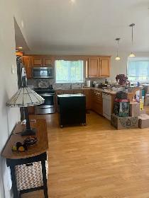 Granny Suite for rent in quiet Hampton neighbourhood! - Photo 6