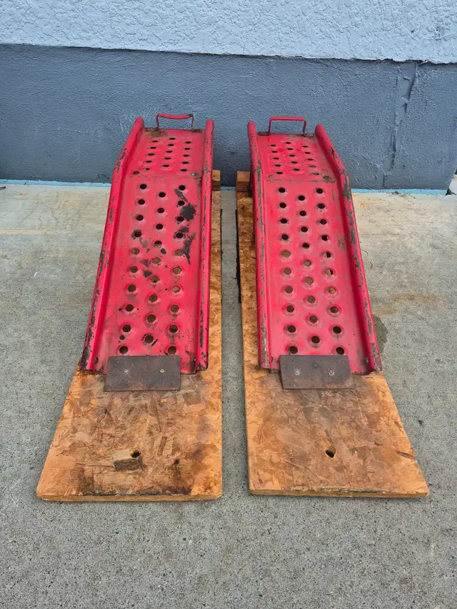 HEAVY DUTY STEEL RAMPS