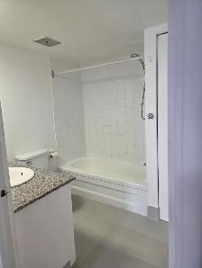 Newly renovated 4.5 in Cote St-Luc - Photo 2