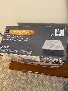 Intex Twin Airbed $30 - Photo 5
