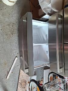 Bosch fridge for parts, doesn't work properly
