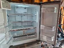 Bosch fridge for parts, doesn't work properly - Photo 3