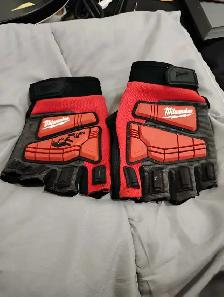 Milwaukee Work Glove n Fingerless Impact Glove$20 for both p.u.o - Photo 4