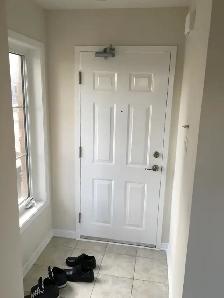 OAKVILLE TOWNHOUSE FOR RENT - Photo 2