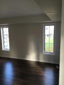 OAKVILLE TOWNHOUSE FOR RENT - Photo 3